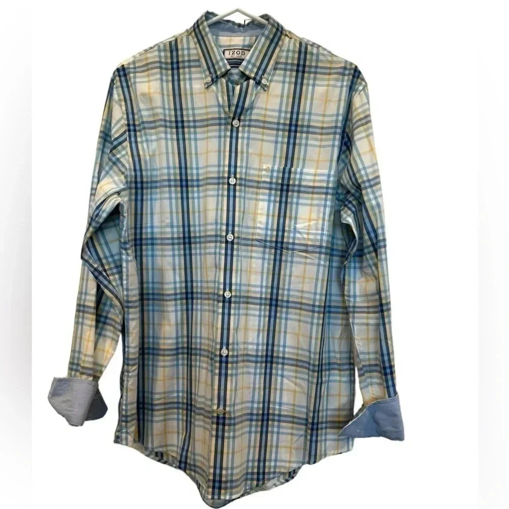 IZOD men’s shirt